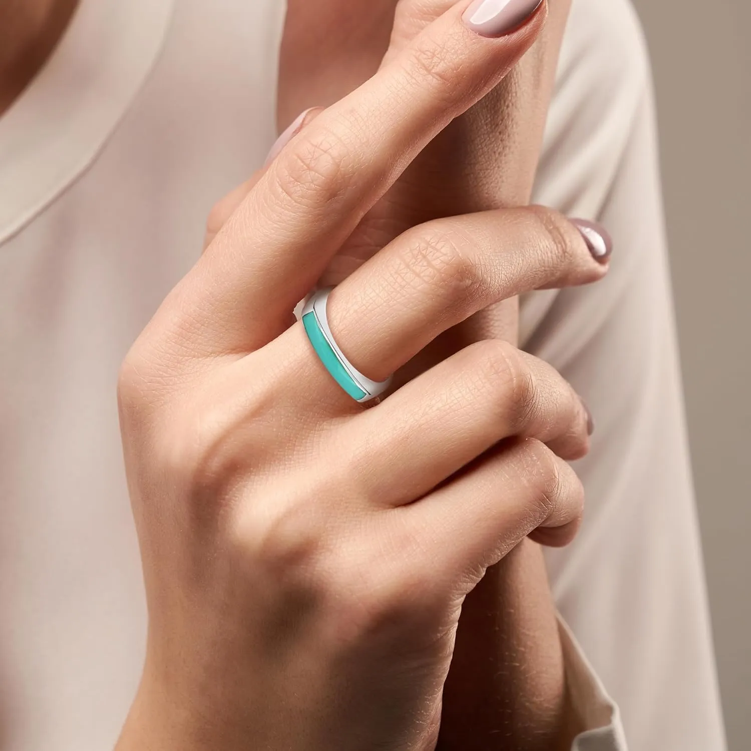 AeraVida Rectangular Bar Green Simulated Turquoise Stone Inlay .925 Sterling Silver Ring | Classic Wedding Rings For Women | Casual Comfort Fit Silver Rings for Women