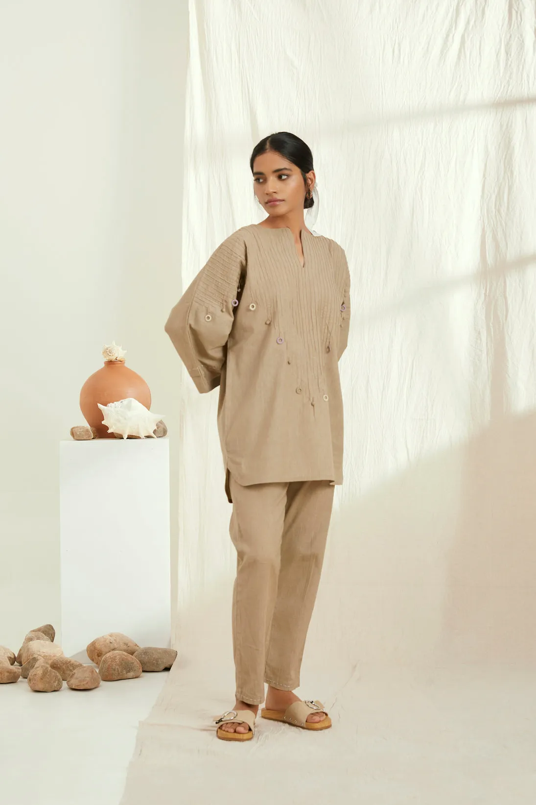 Beige linen short kurta set
