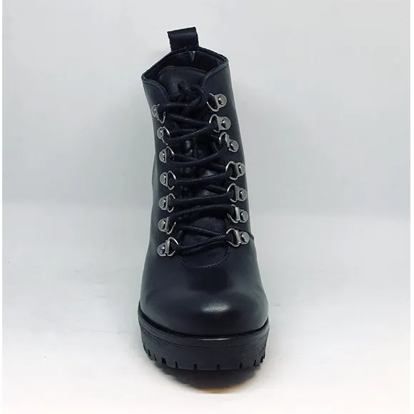 BOOTS ANN TUIL FURIE