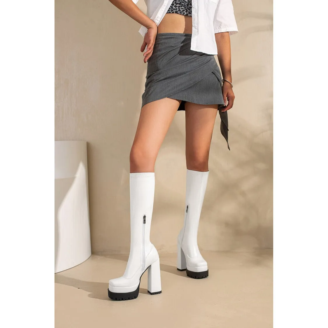 Chic Knee High Boots