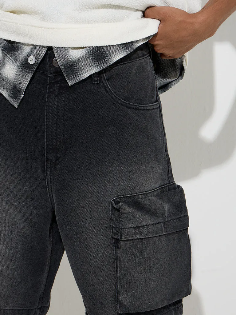 Nuon Charcoal Relaxed-Fit Mid-Rise Cargo Cotton Jorts