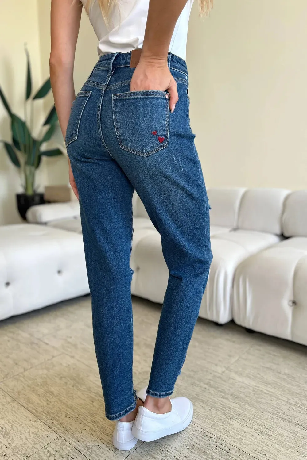 Sandy Hi-Rise Distressed Slim Judy Blue Jeans - ONLINE EXCLUSIVE!