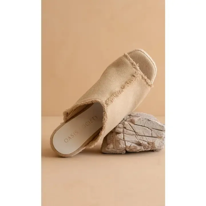 The Verona Frayed Hem Wedge
