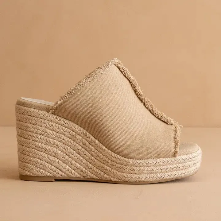 The Verona Frayed Hem Wedge